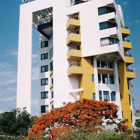 Maharaja Regency Satara Exterior foto