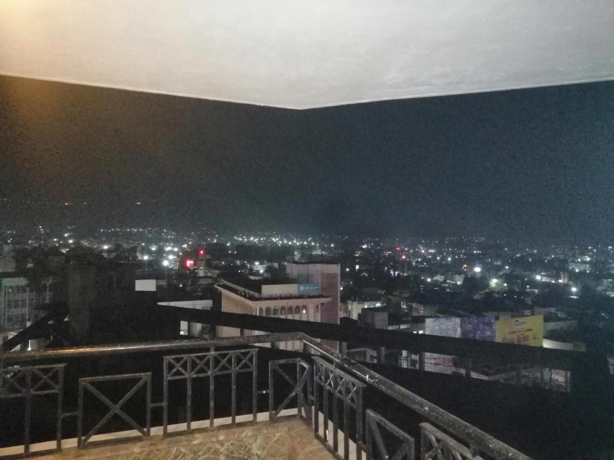 Maharaja Regency Satara Exterior foto